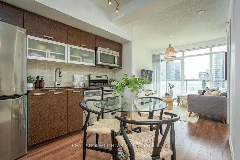 68 Abell Street Unit 1108 photo 5