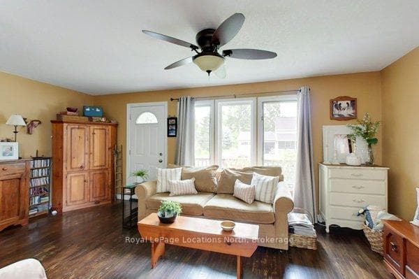 245 Jane Street photo 20