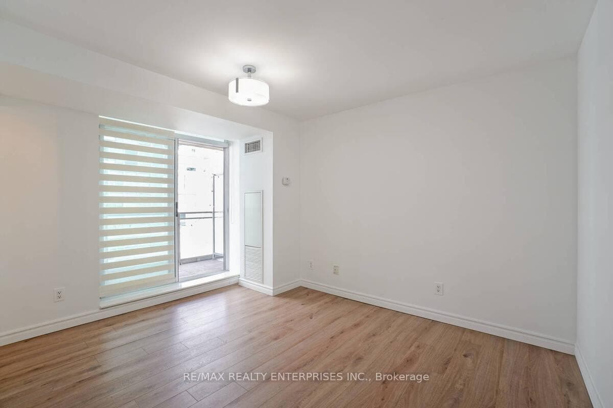 50 Lynn Williams Street Unit 2011 photo 16