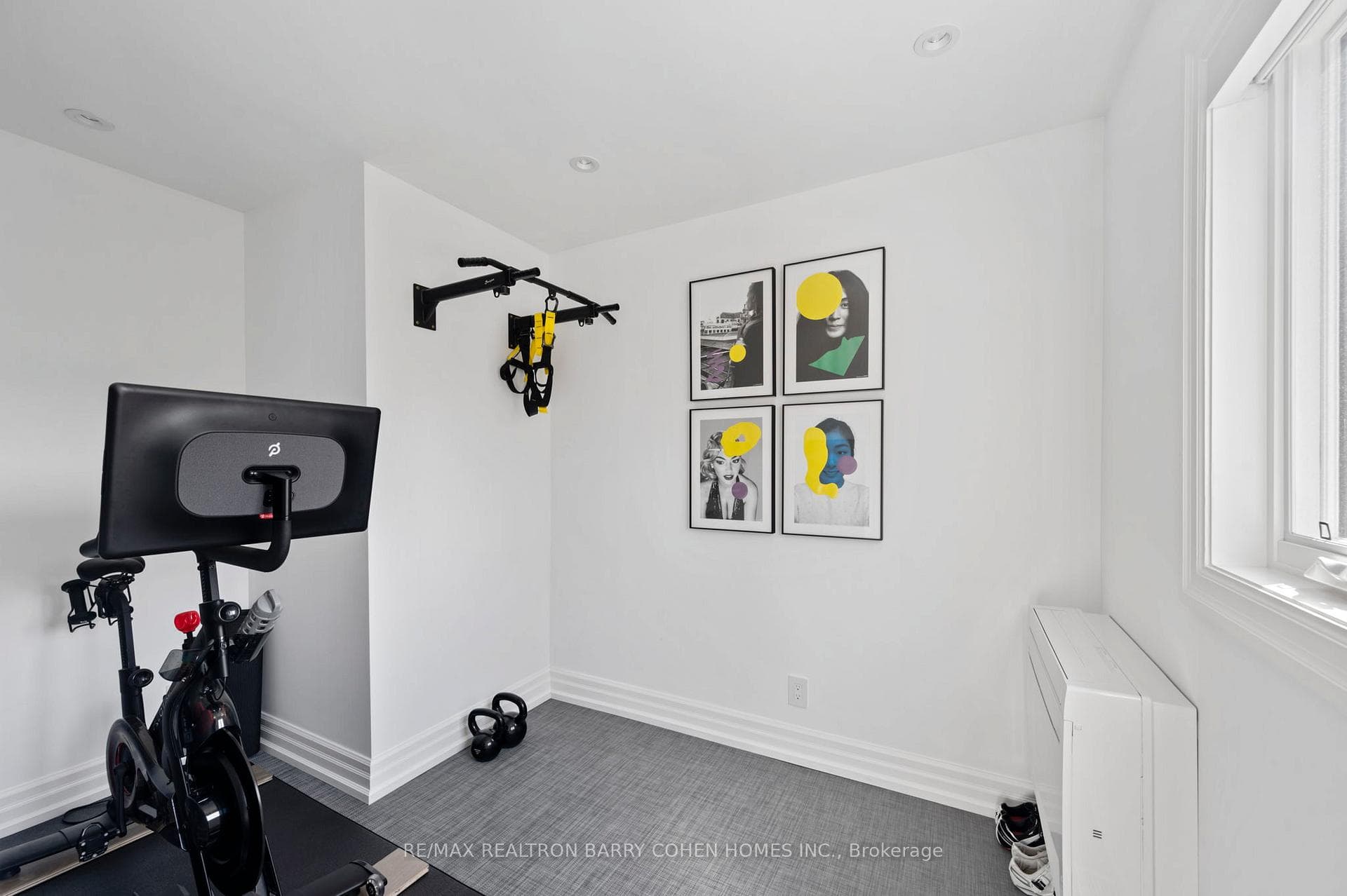15 Strathearn Boulevard photo 23