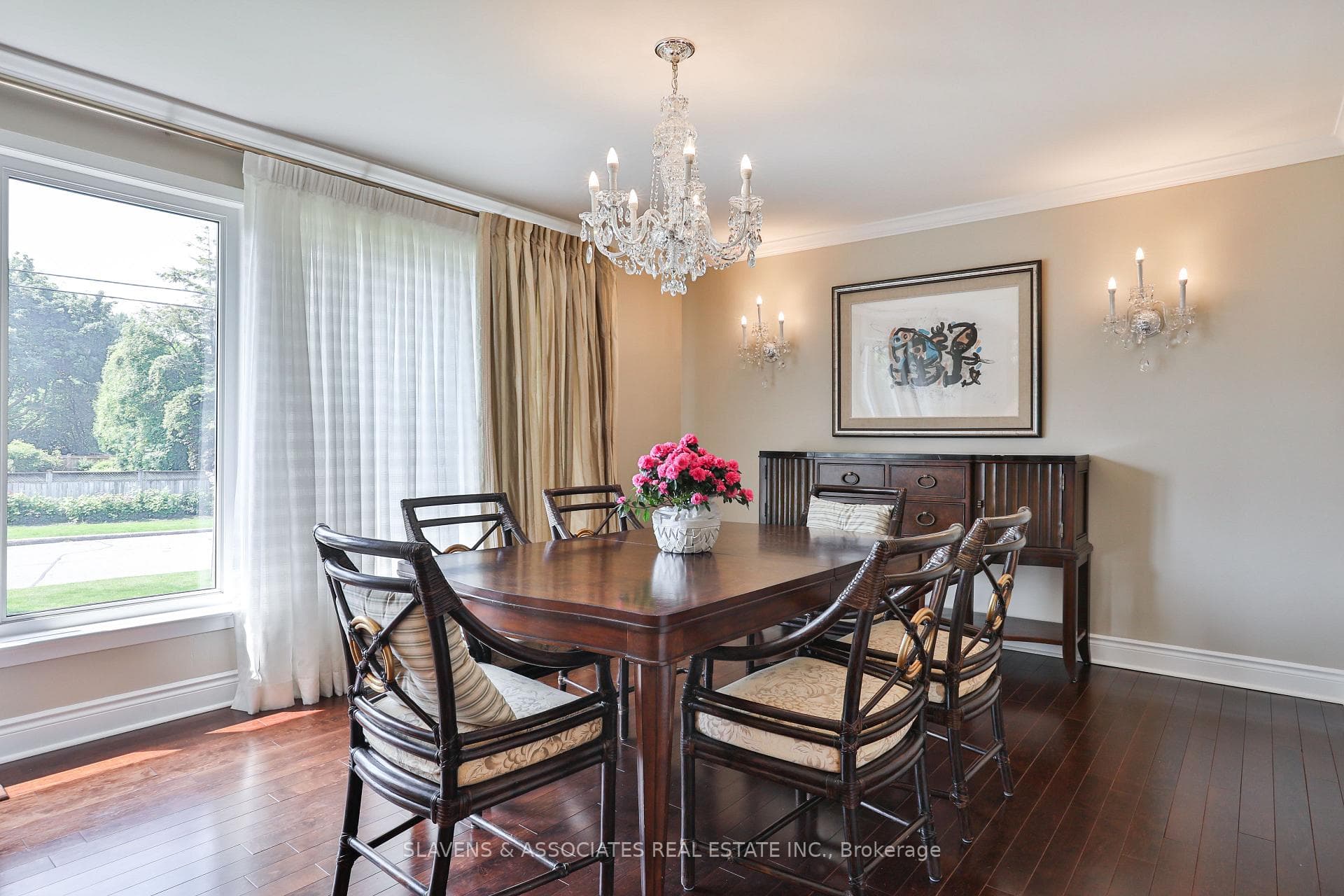 49 Hearthstone Crescent photo 15