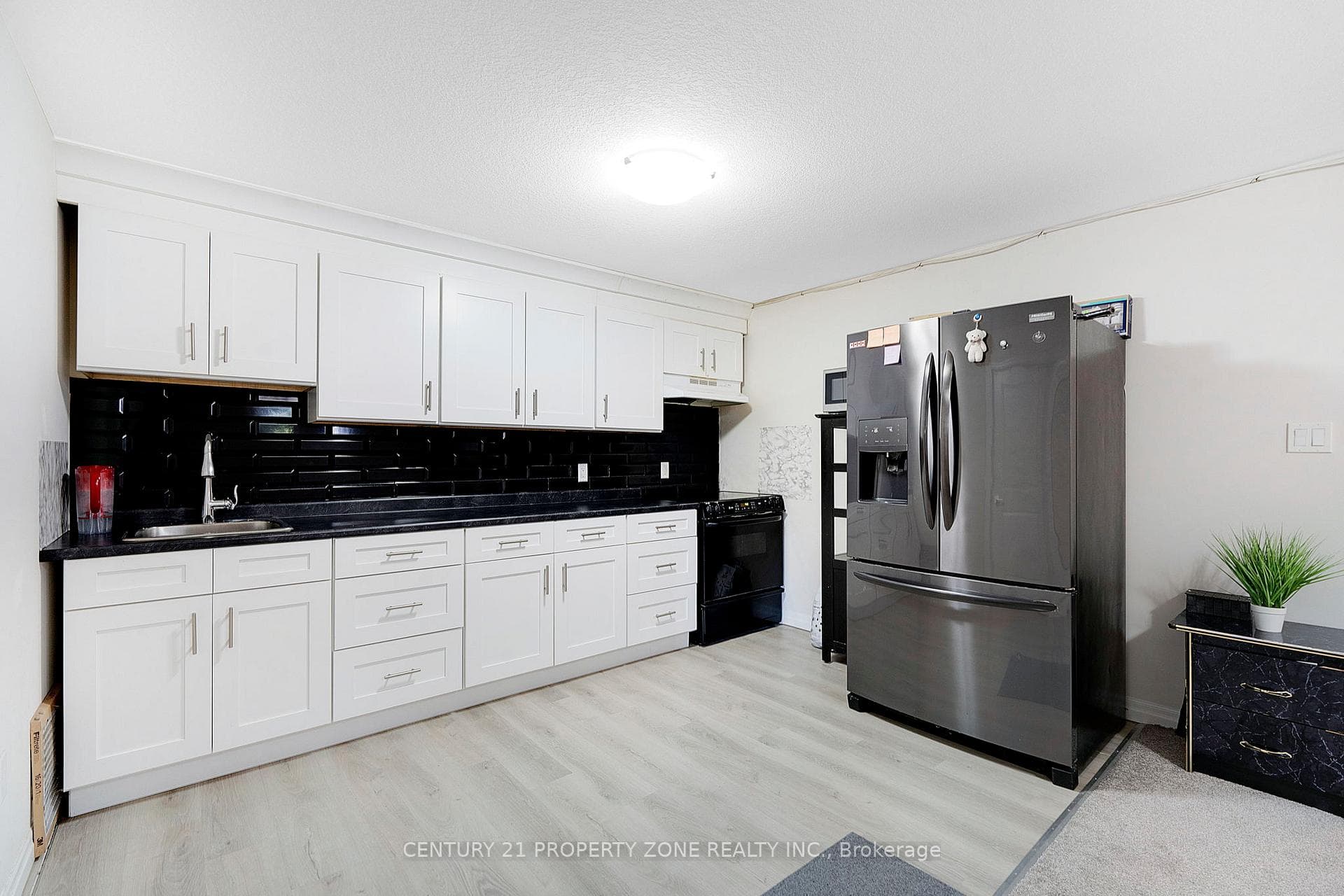 22 Livingston Drive photo 25
