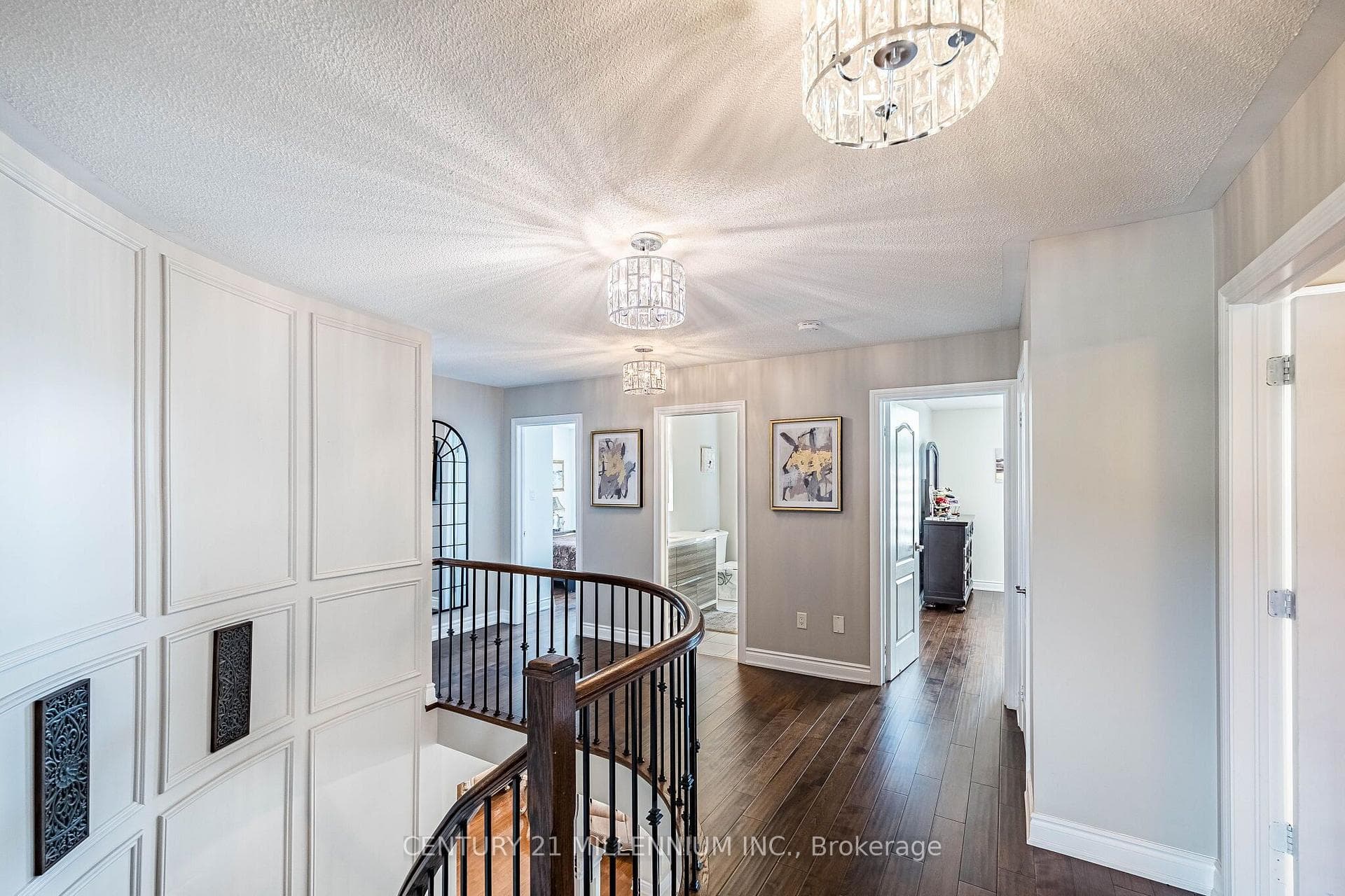 4 Belleville Drive photo 25