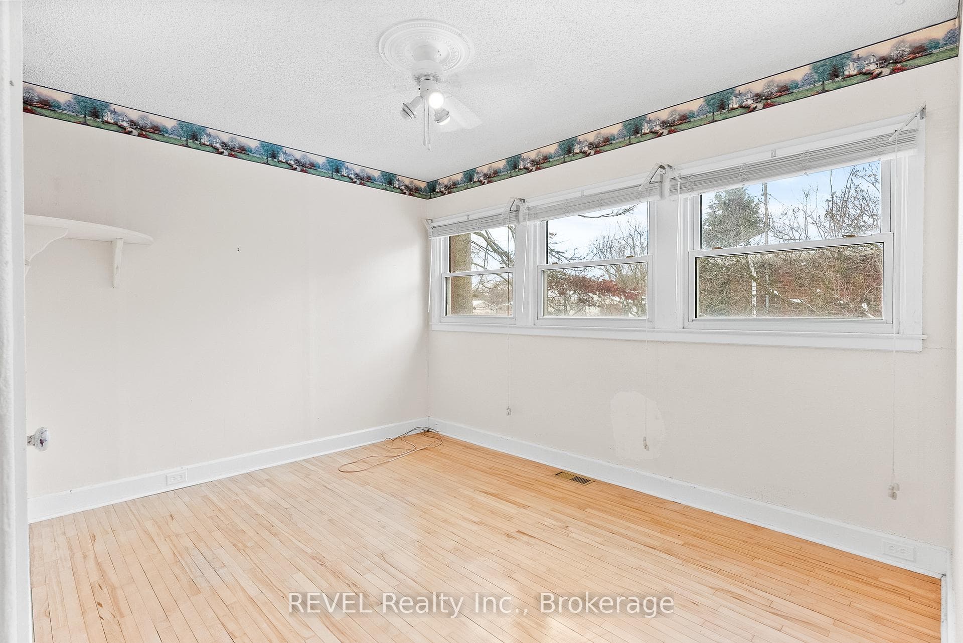 7962 Booth Street photo 18