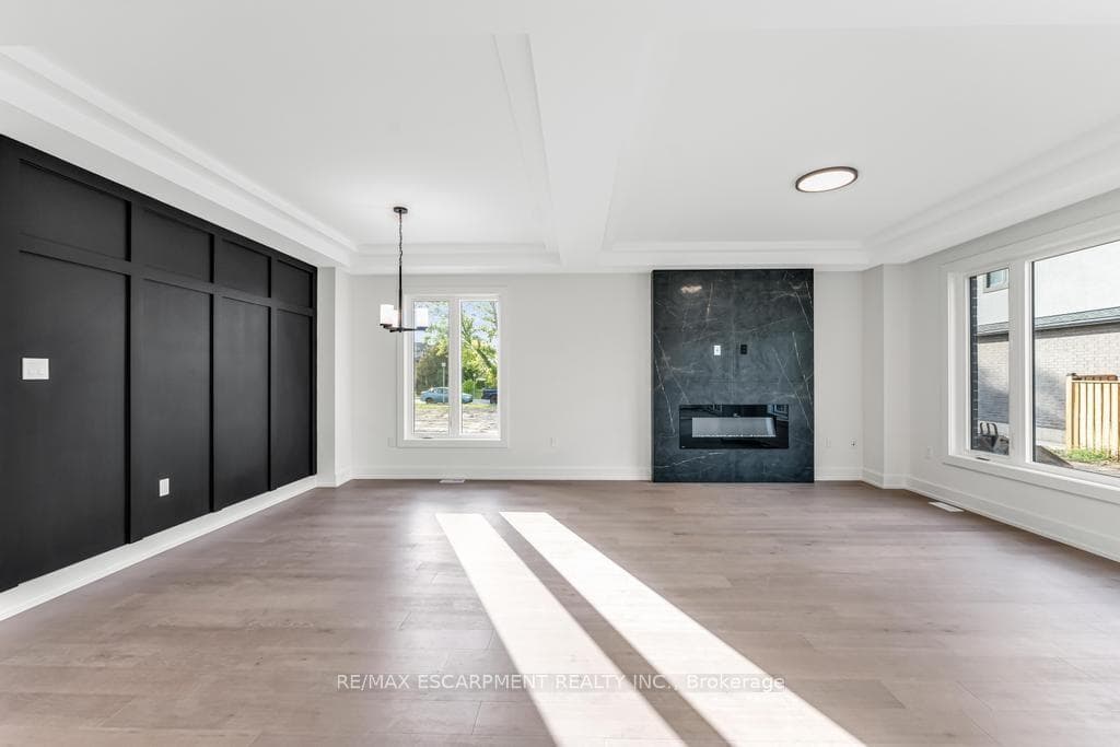 1313 Baseline Road photo 13