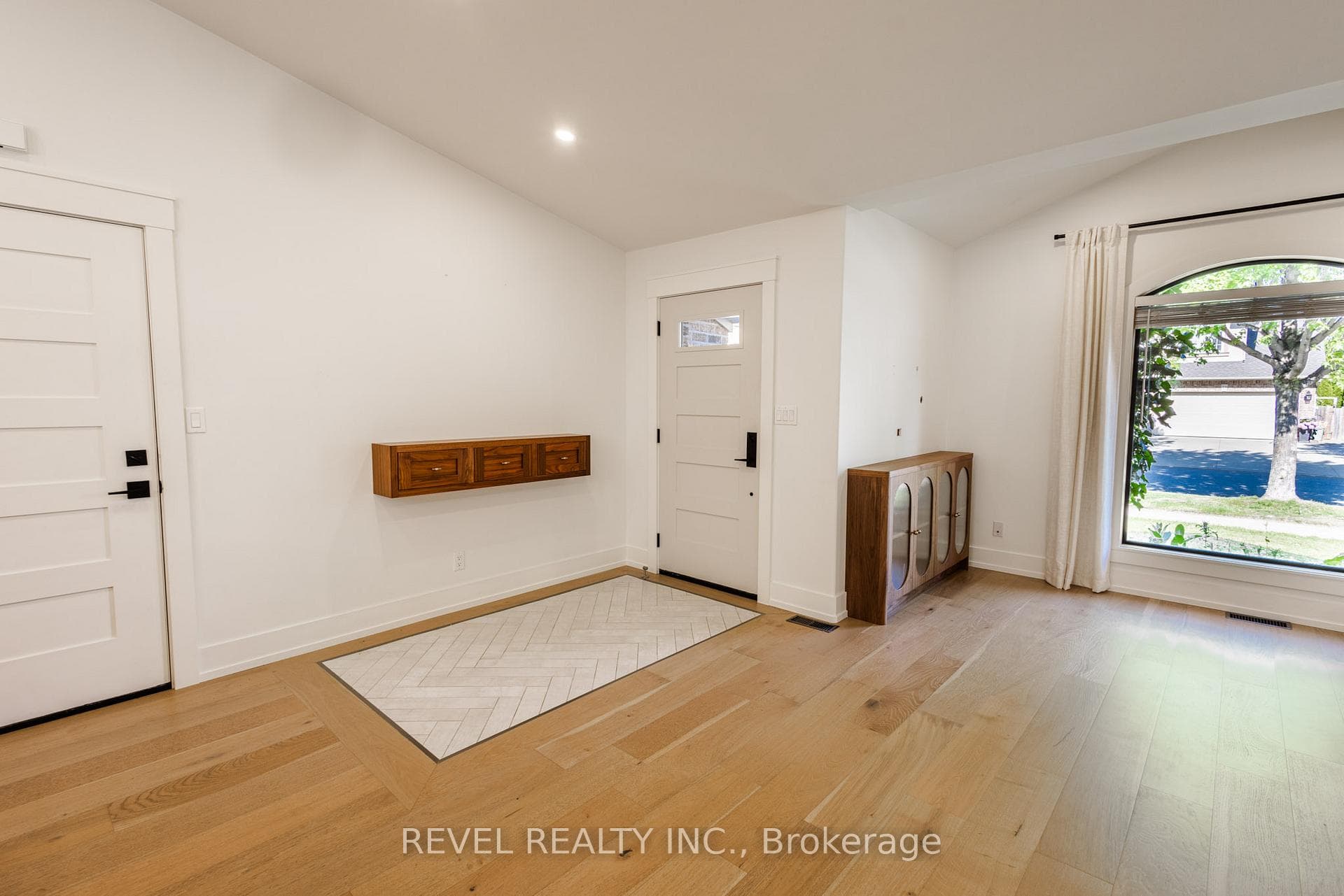 28 Bianca Drive photo 16