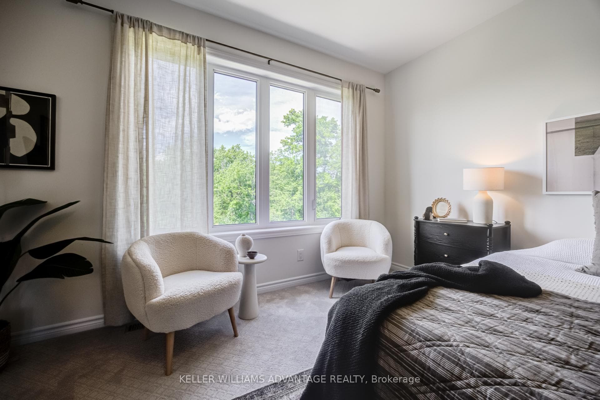 46 Sutcliffe Drive photo 21