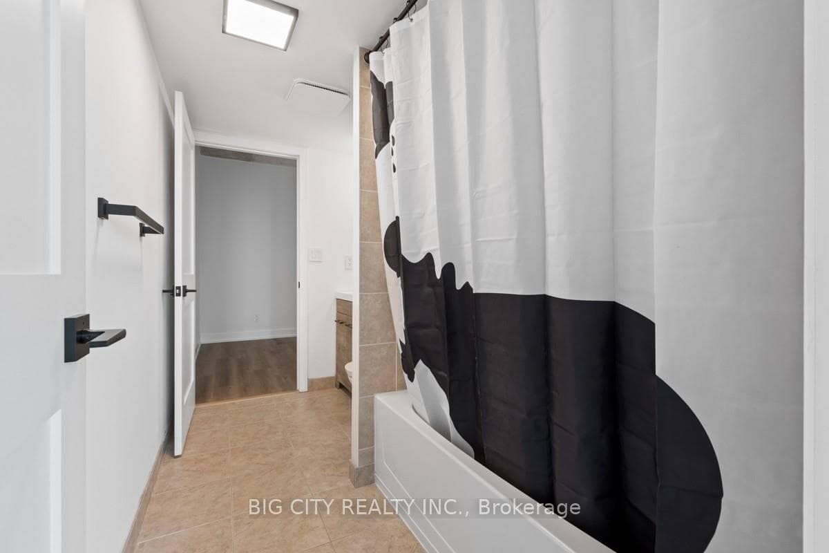 150 Sudbury Street Unit 1303 photo 13