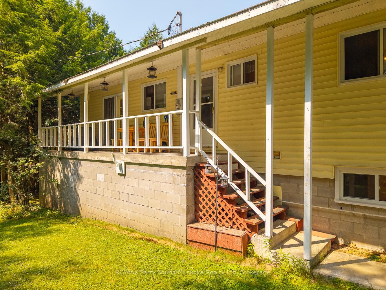 86 Lakeside Crescent photo 11