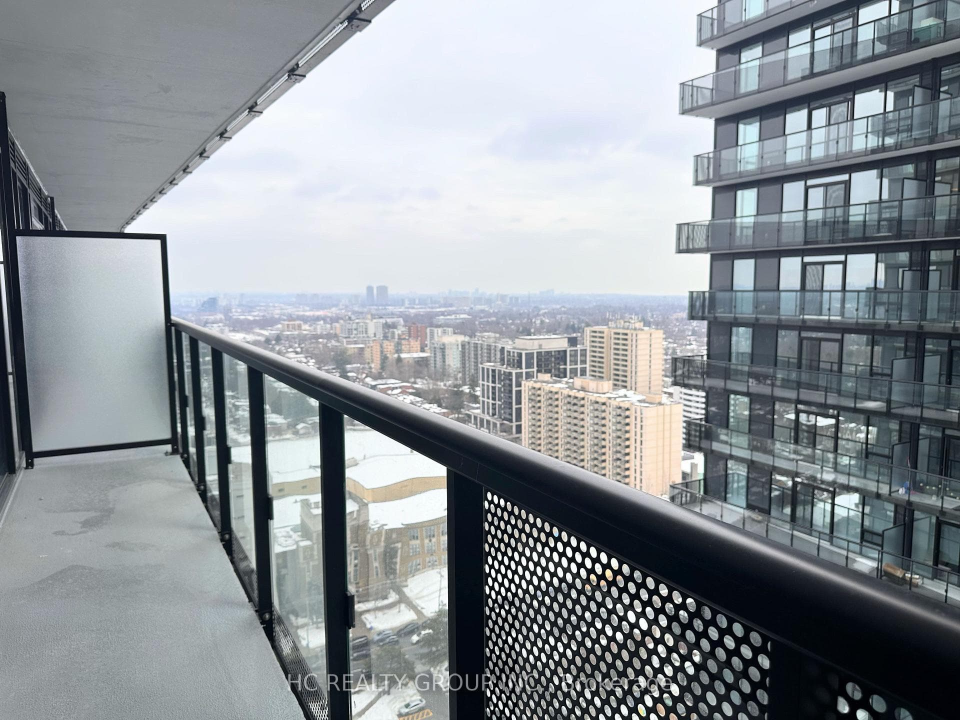 117 Broadway Avenue Unit 2501 photo 11
