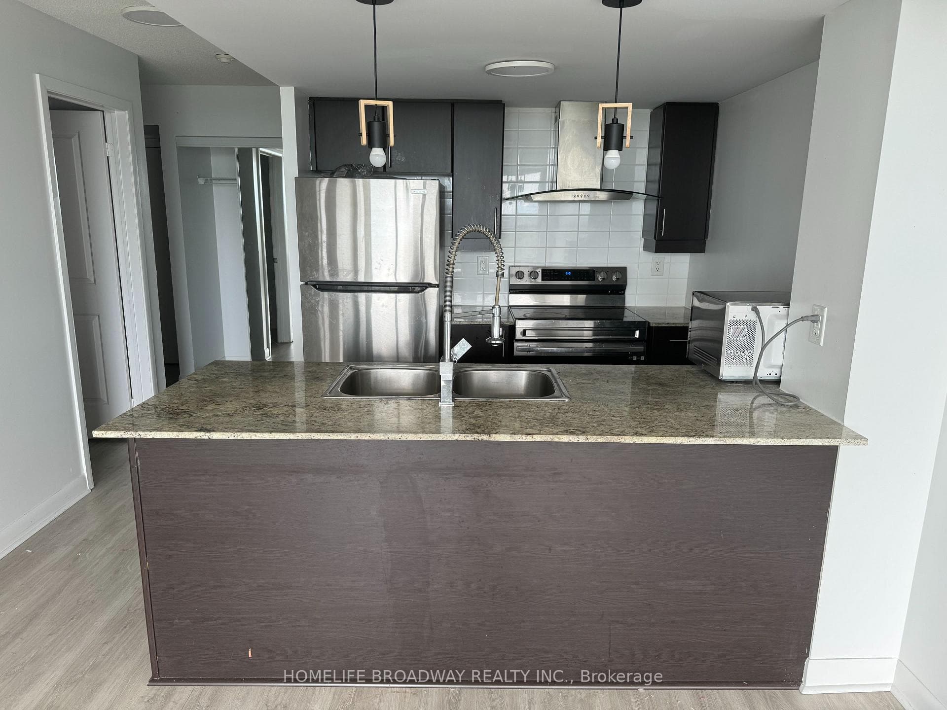 190 Borough Drive Unit 1707 photo 2