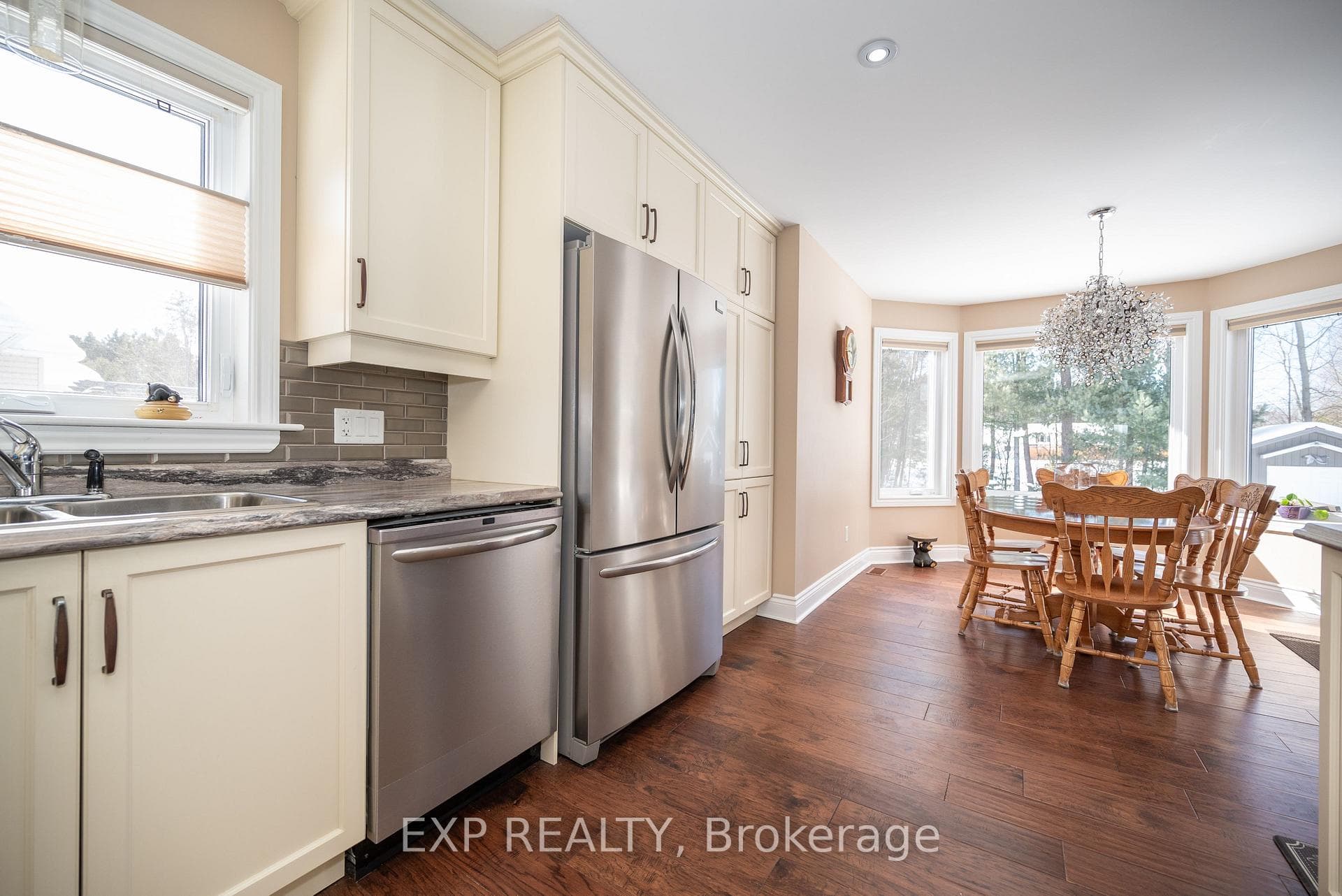 44 Bedard Boulevard photo 10