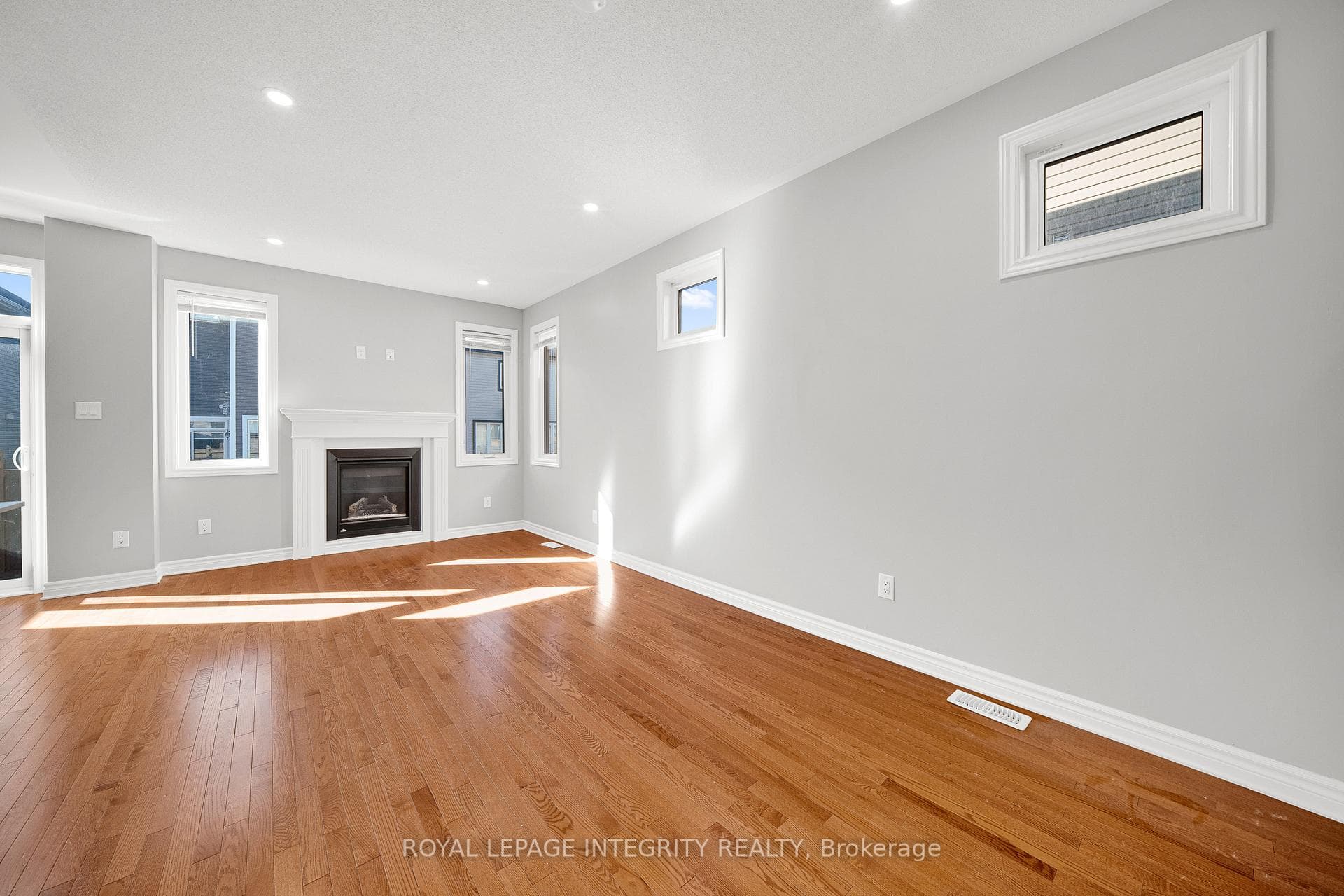 918 Kilbirnie Drive photo 8