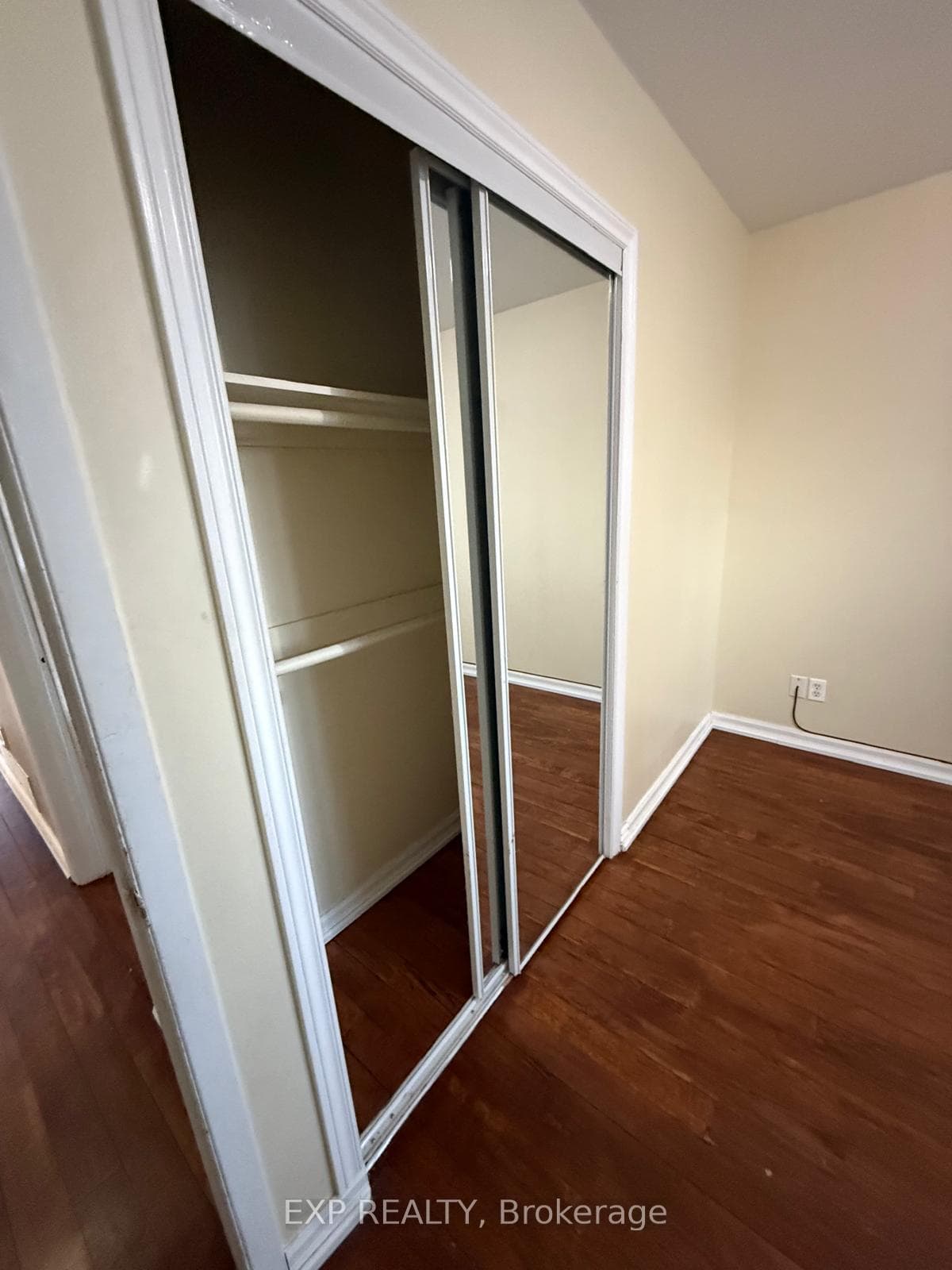 17 Gable Drive Unit Upper photo 14