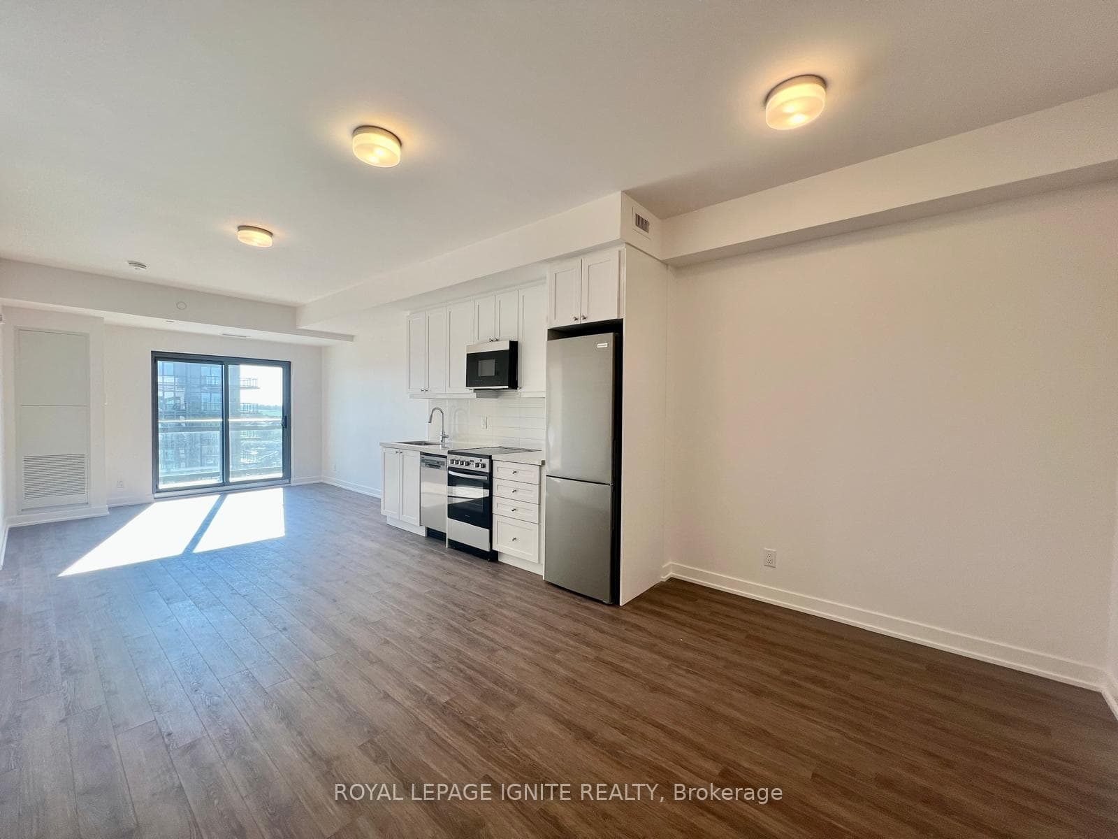 55 Clarington Boulevard Unit 1111 photo 10
