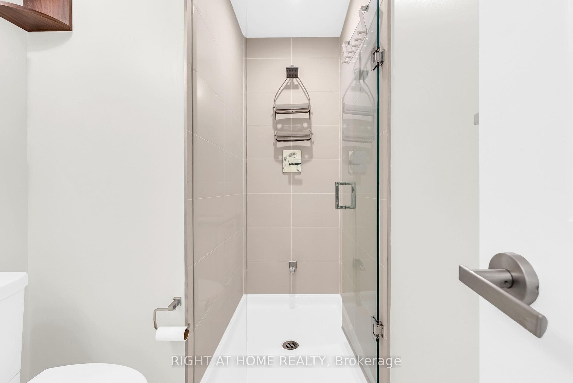 9075 Jane Street Unit 2309 photo 25