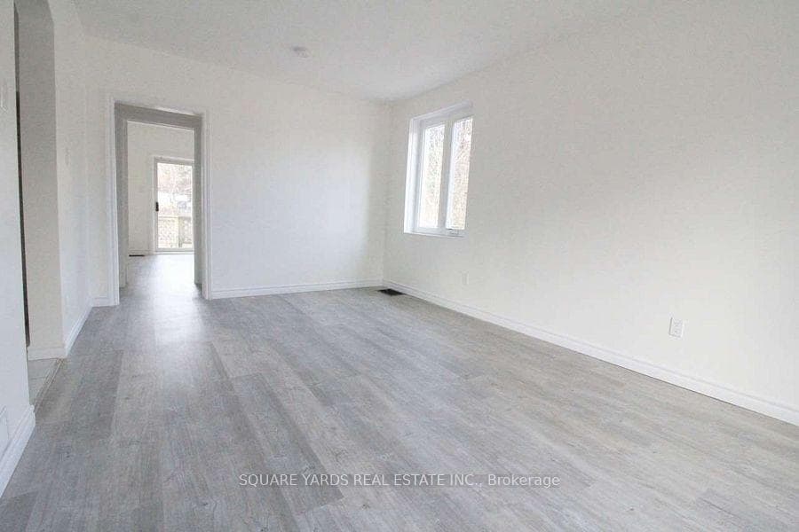 122 Olive Avenue photo 3