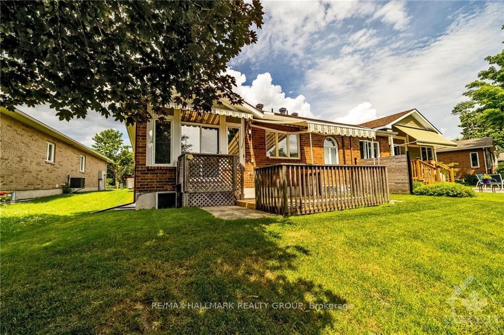16 KINGBIRD Court photo 26
