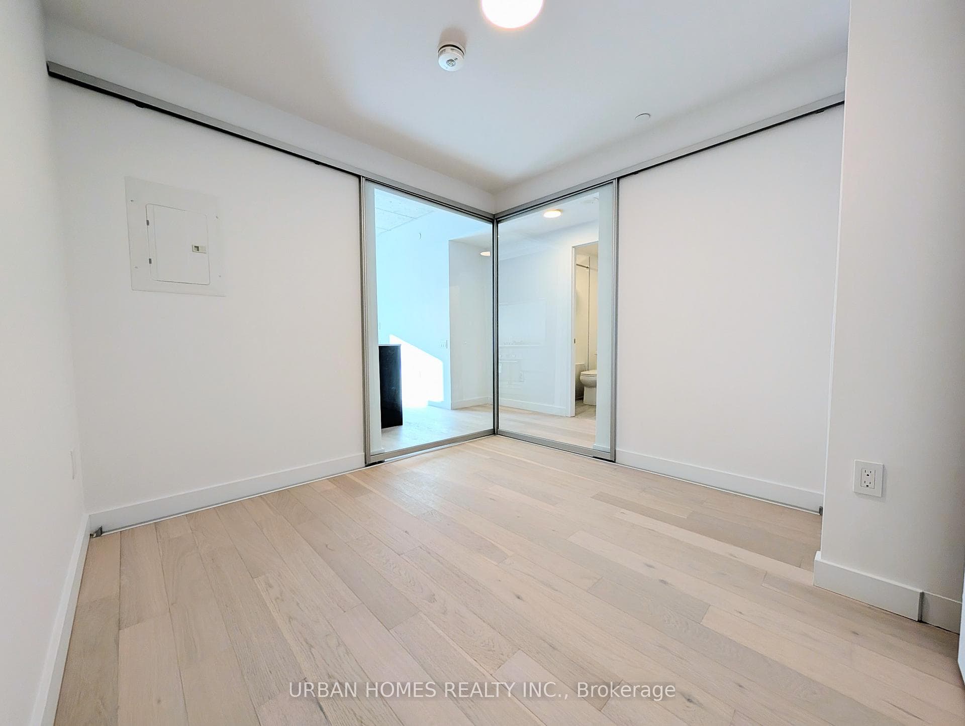 1720 Bayview Avenue Unit 509 photo 21