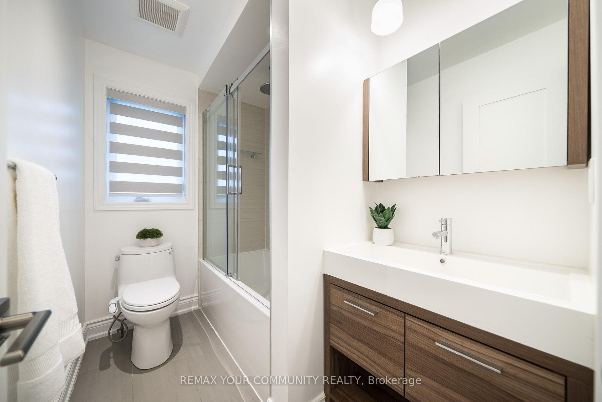 40 Tania Crescent photo 14