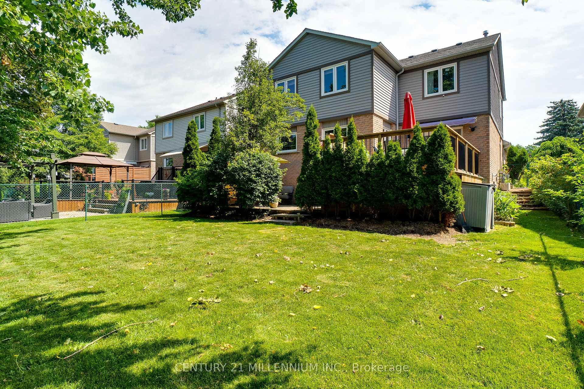 7227 Windrush Court photo 43