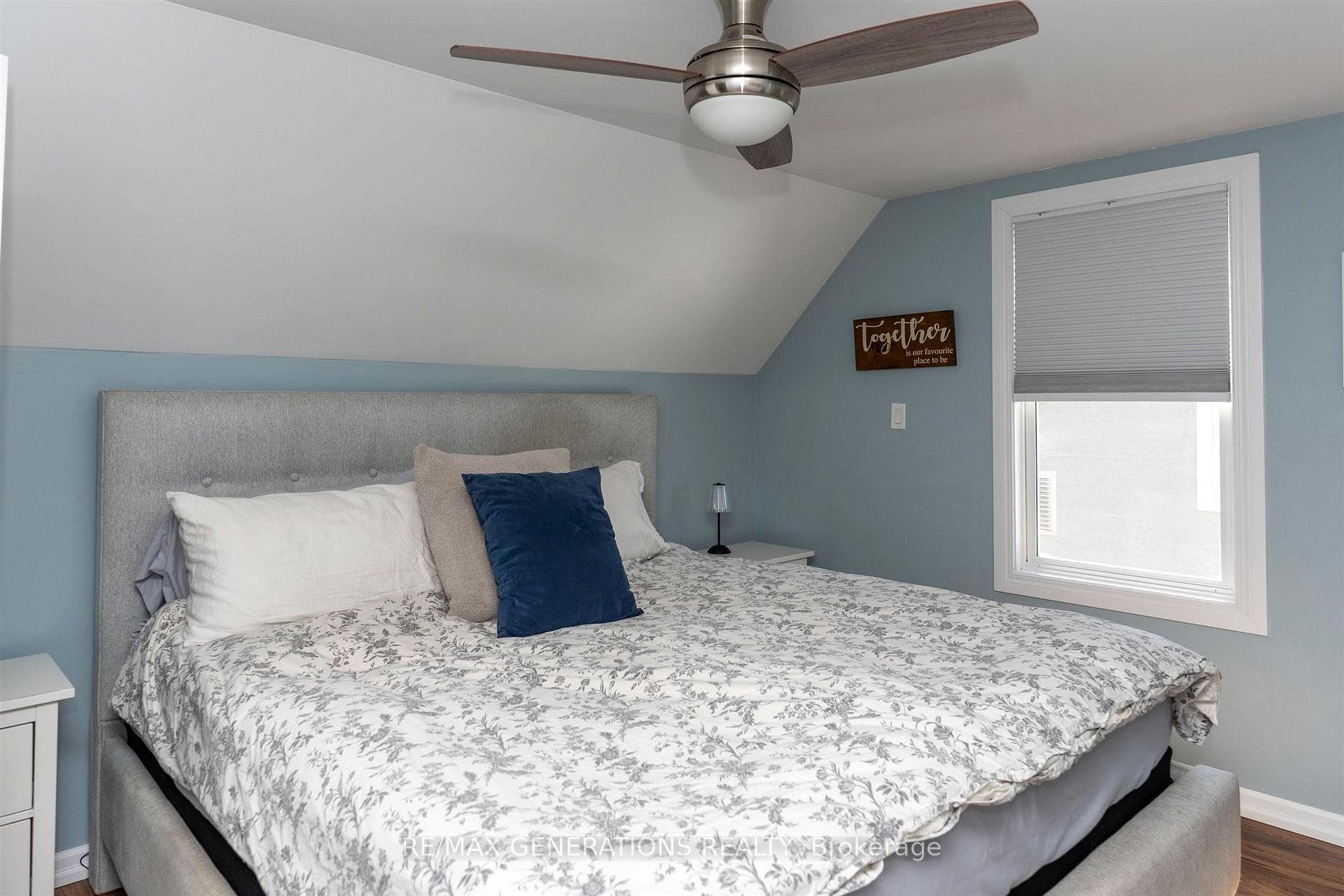 738 Bessie Avenue photo 15