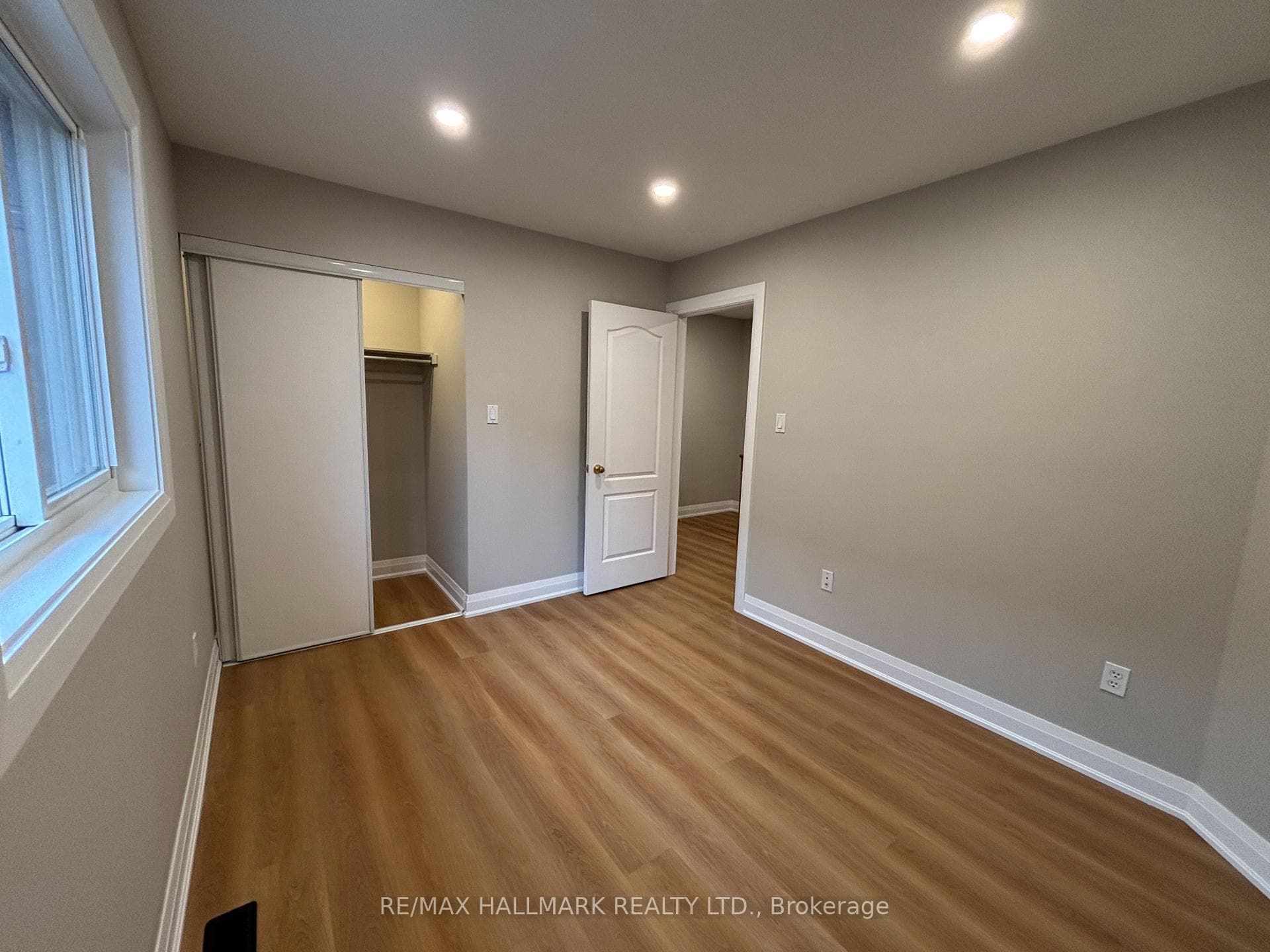 3234 Raindance Crescent photo 24