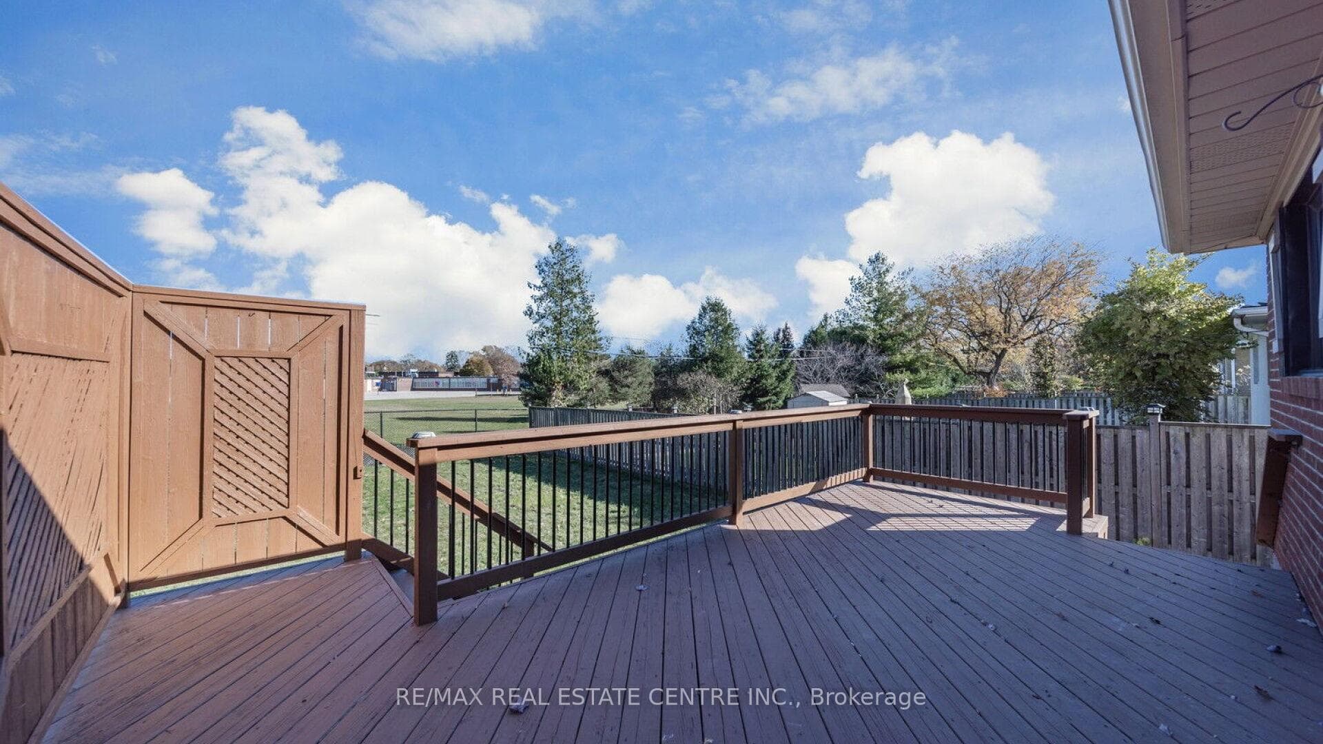 50 Swanhurst Boulevard photo 32