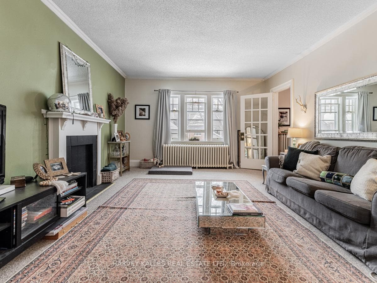 139 Manor Road photo 17