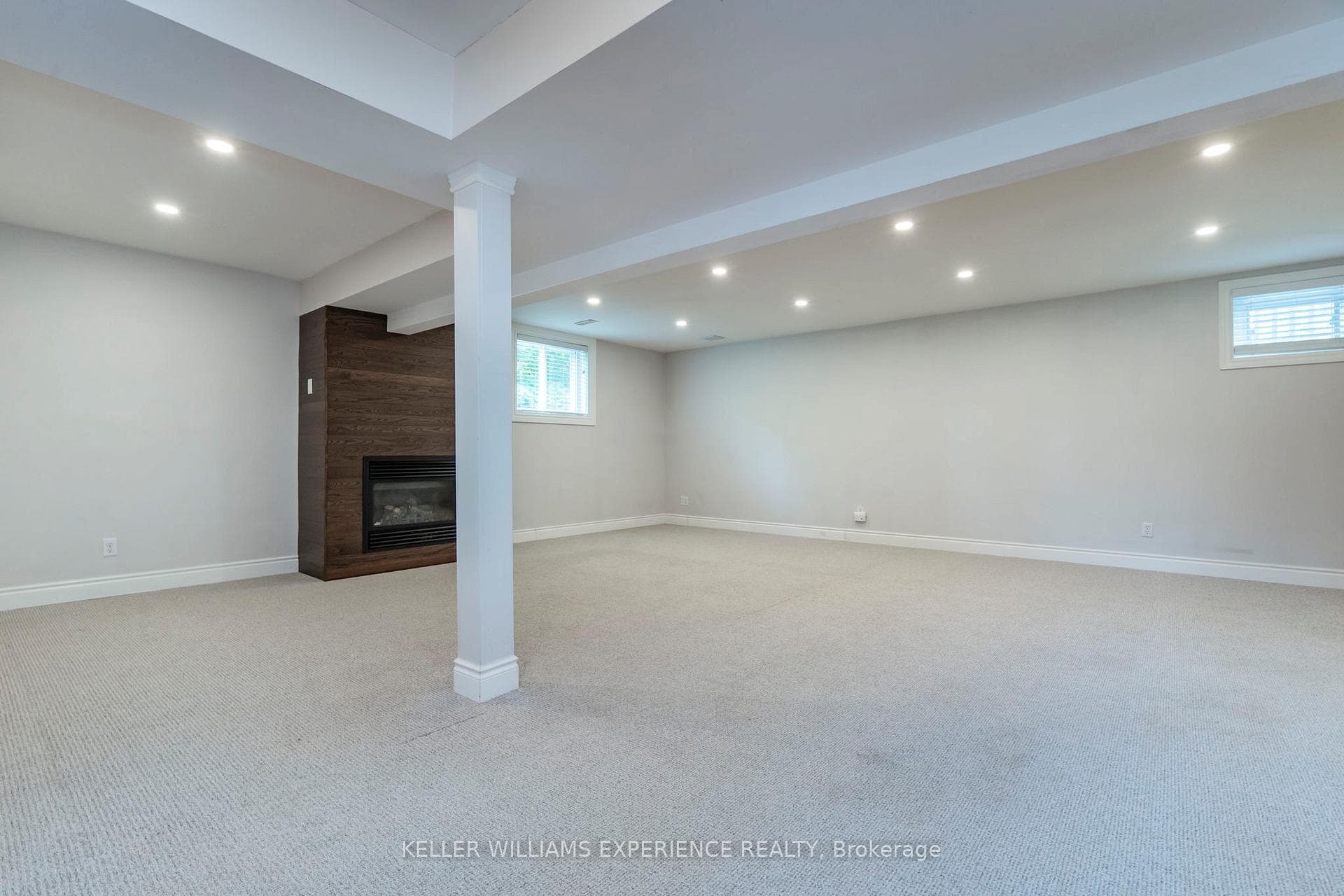 150 Mapleton Avenue photo 23