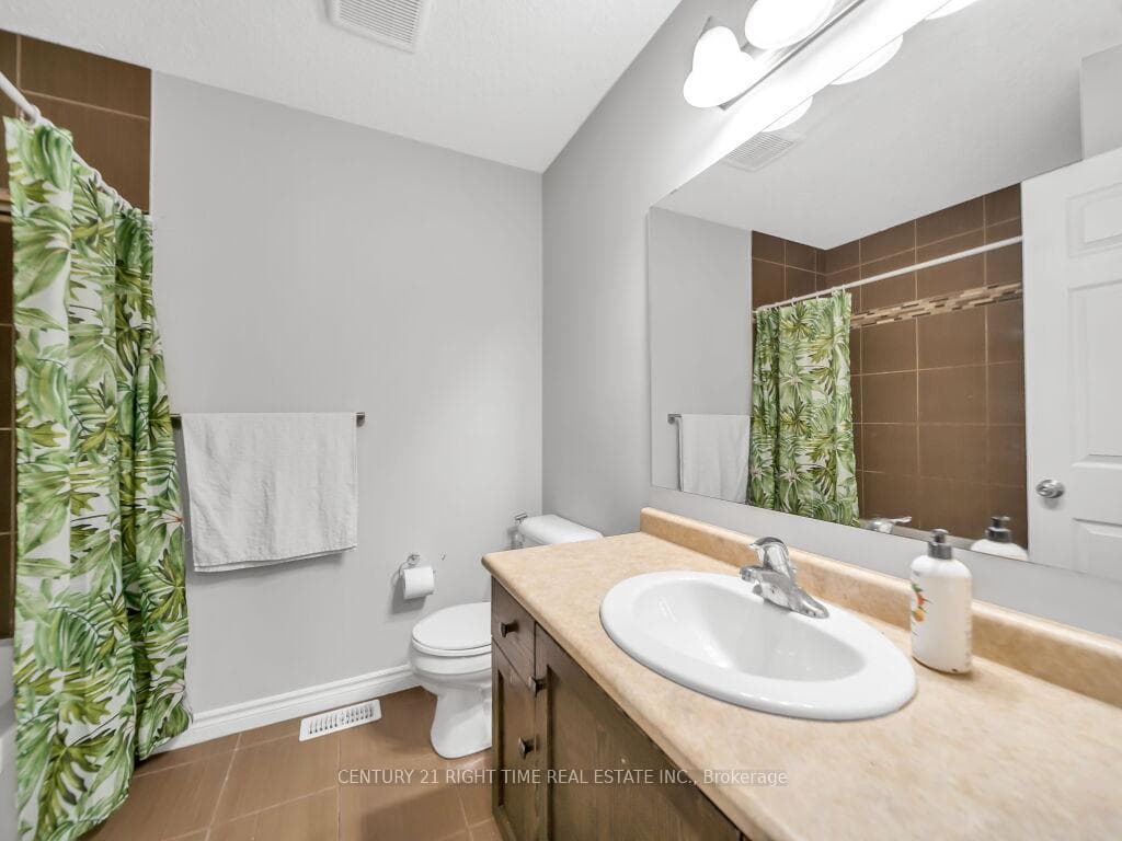 203 William Street photo 29