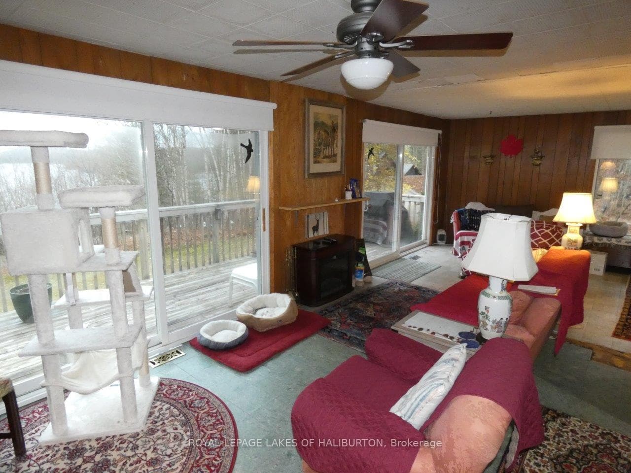 Upper house Living Room