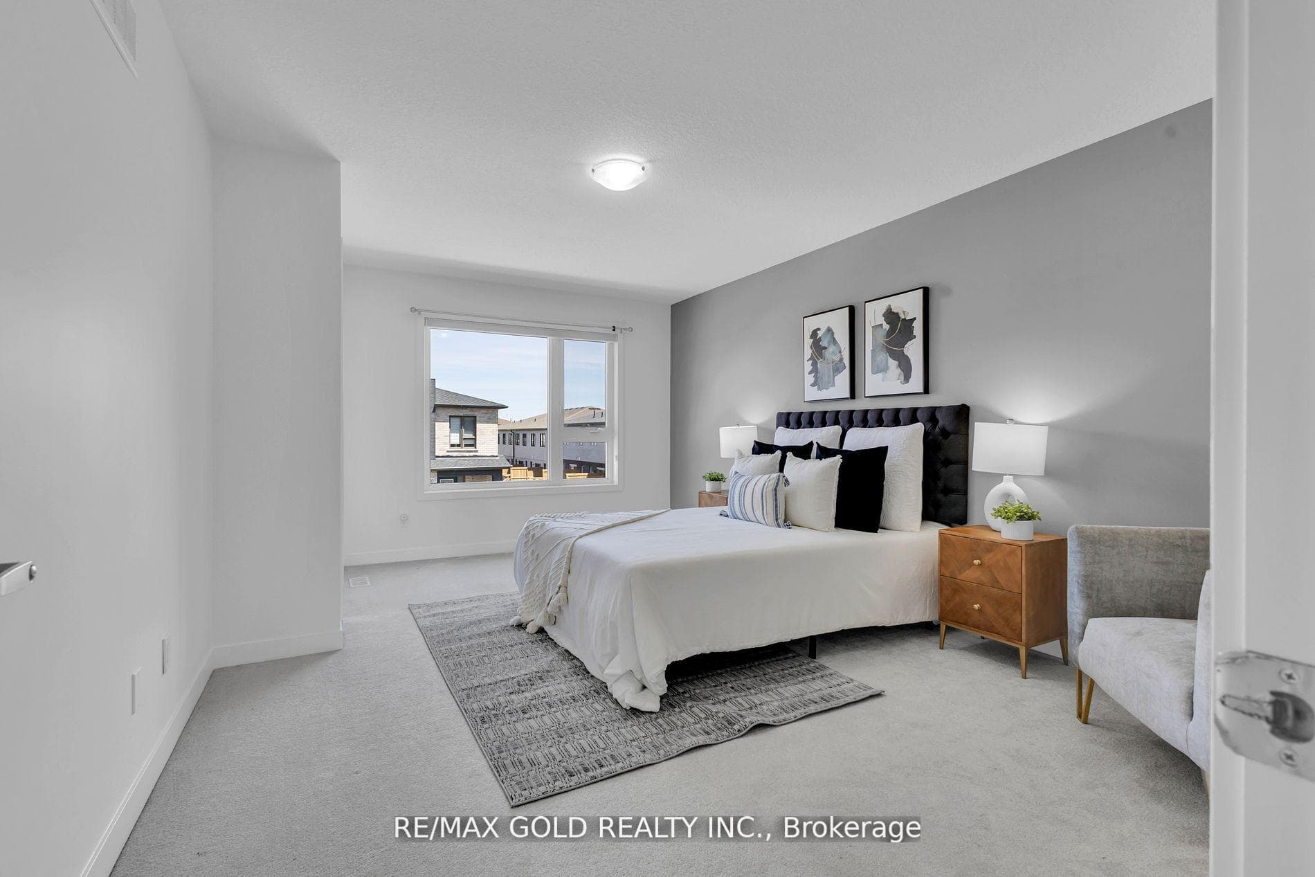 11 Roper Place photo 19