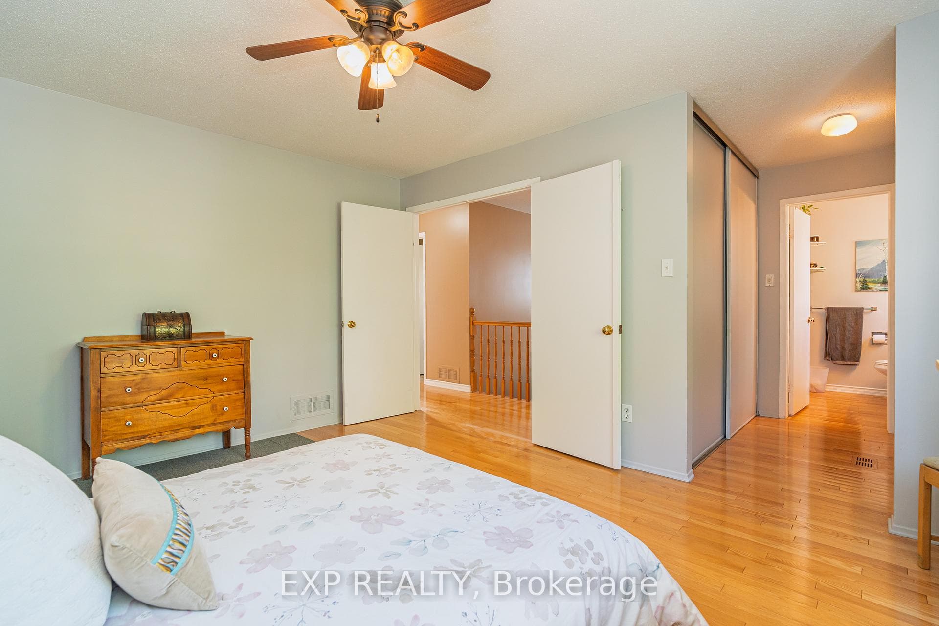 1508 Roberval Avenue photo 18