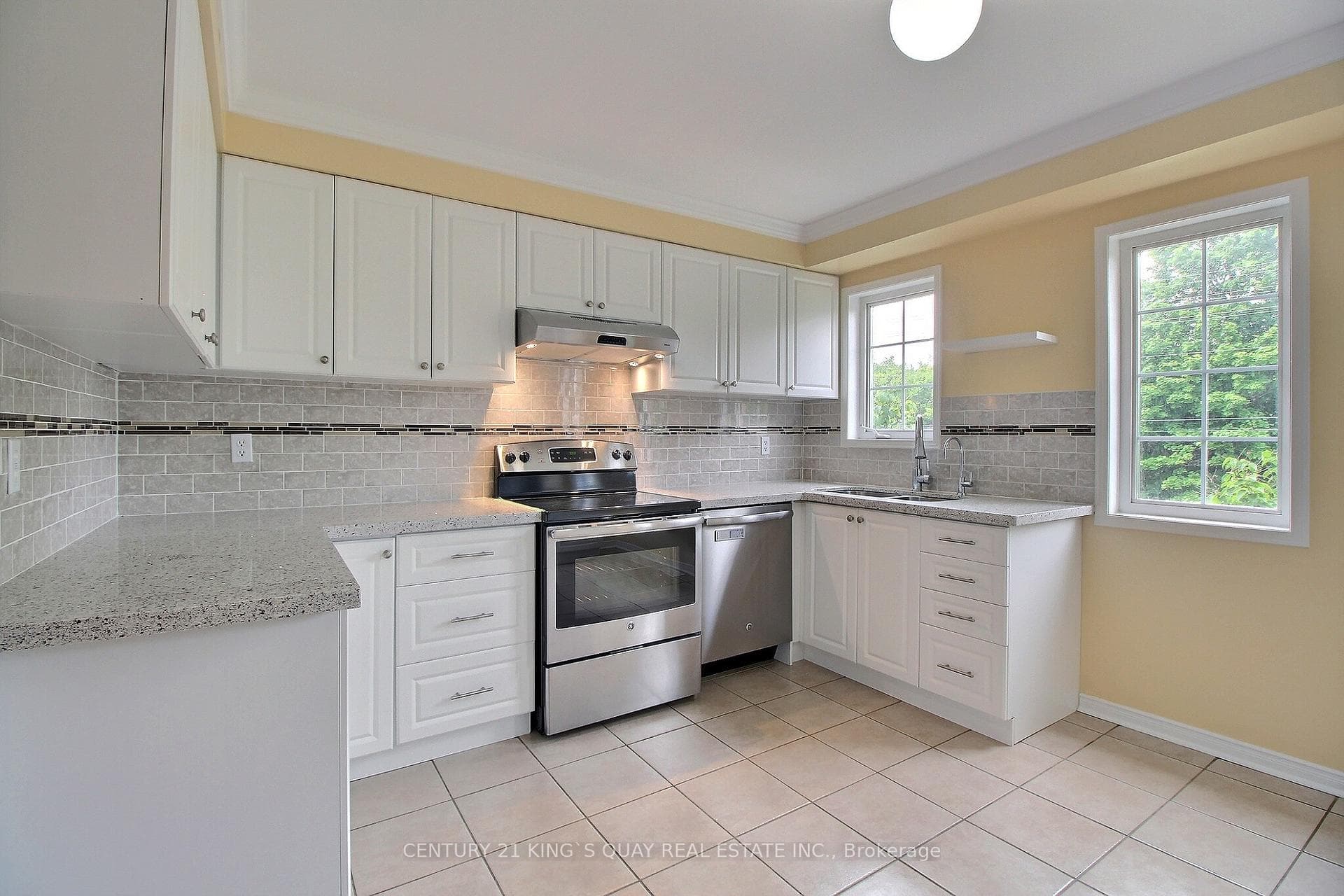 1100 Begley Street Unit 31 photo 3