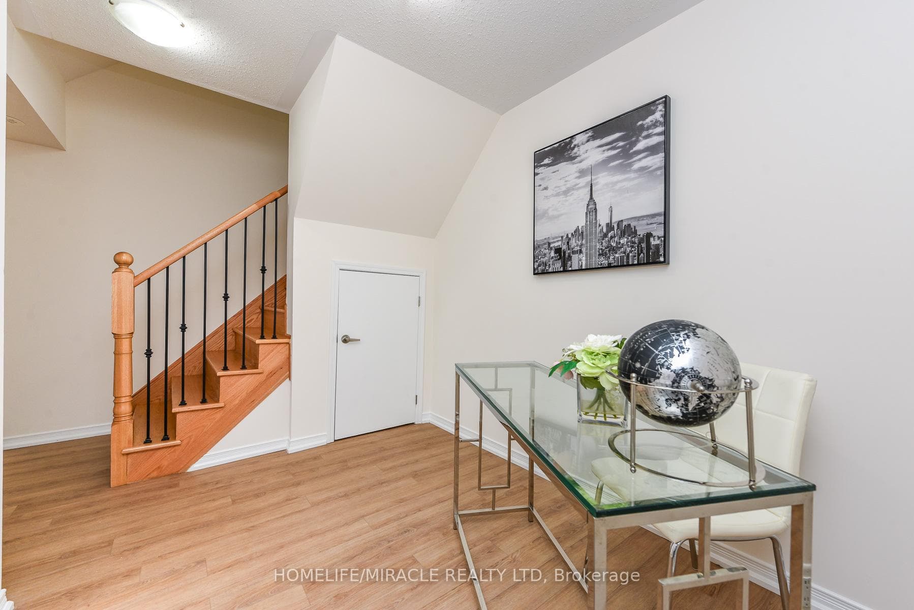 32 Fieldway Road Unit 122 photo 24