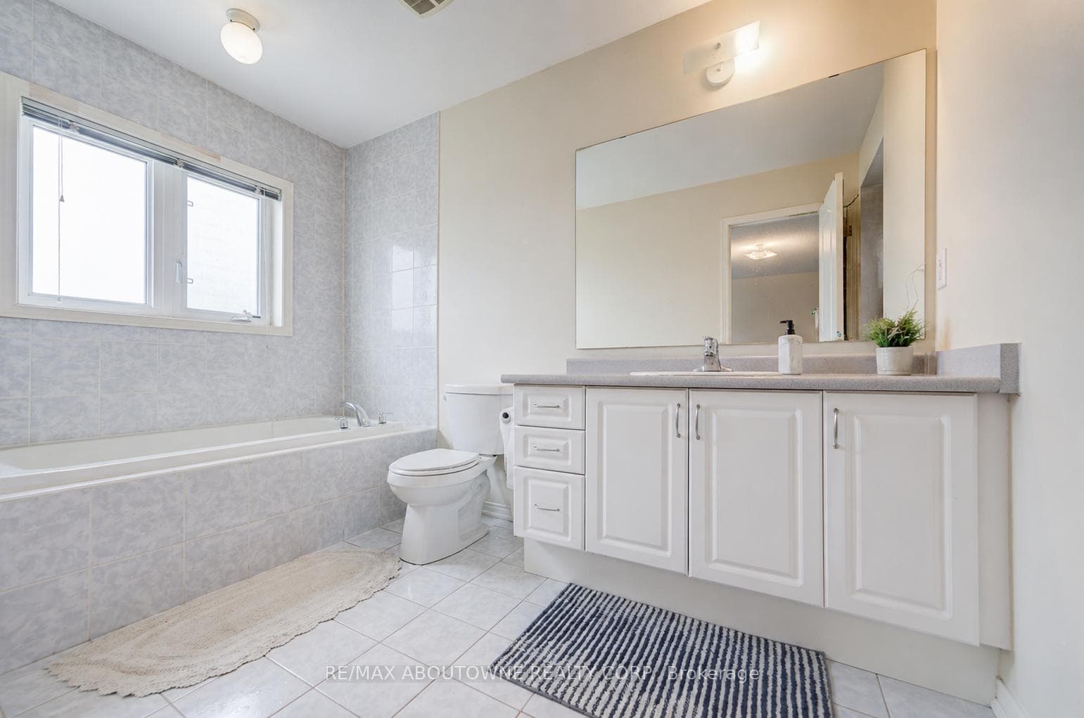 3058 Janice Drive photo 24