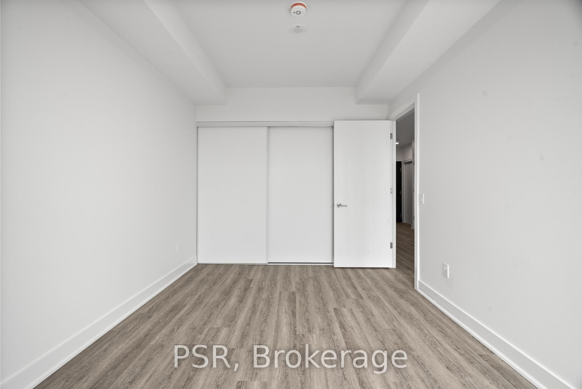 200 Deerfield Road Unit 1002 photo 9