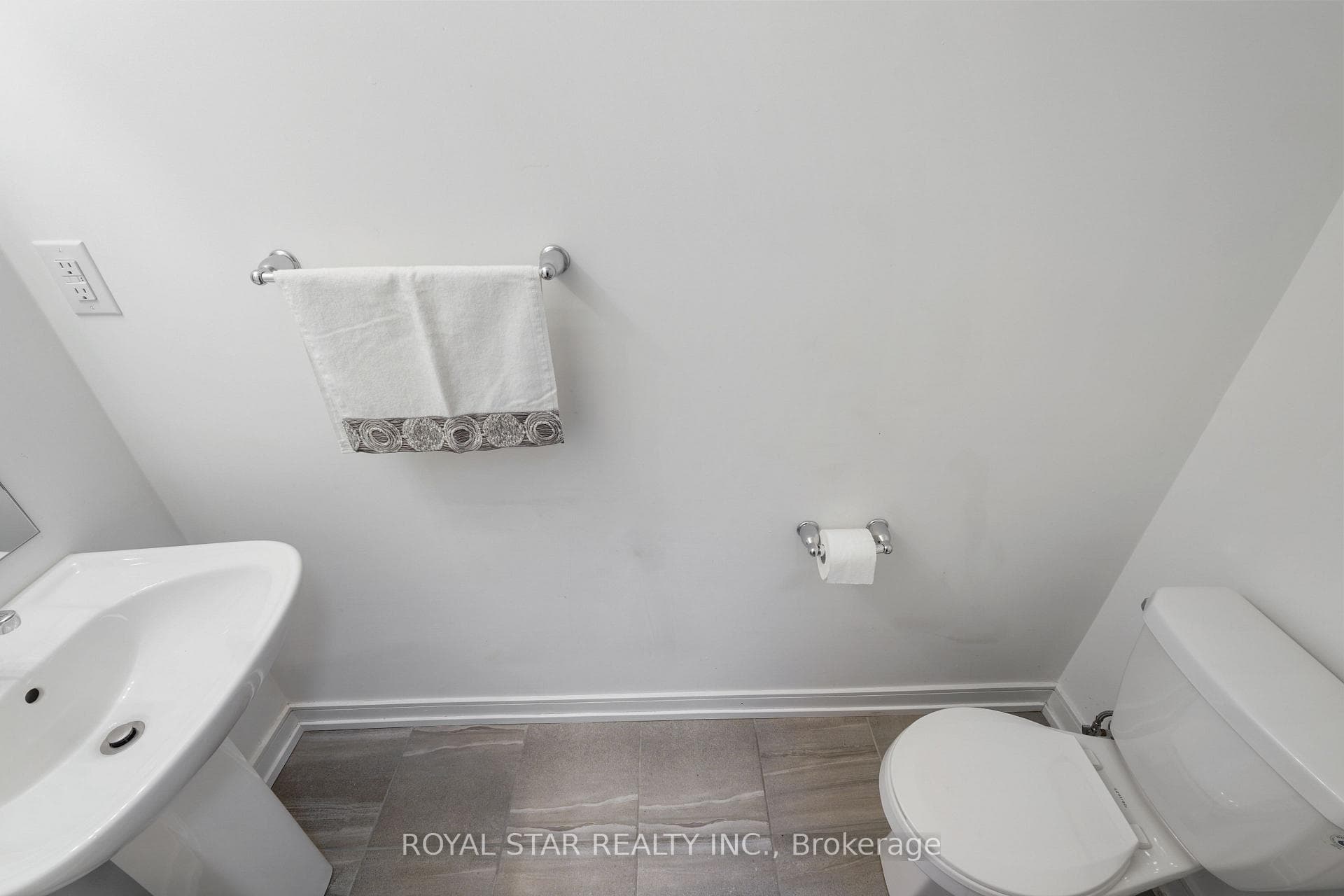 13 Red Maple Lane photo 8