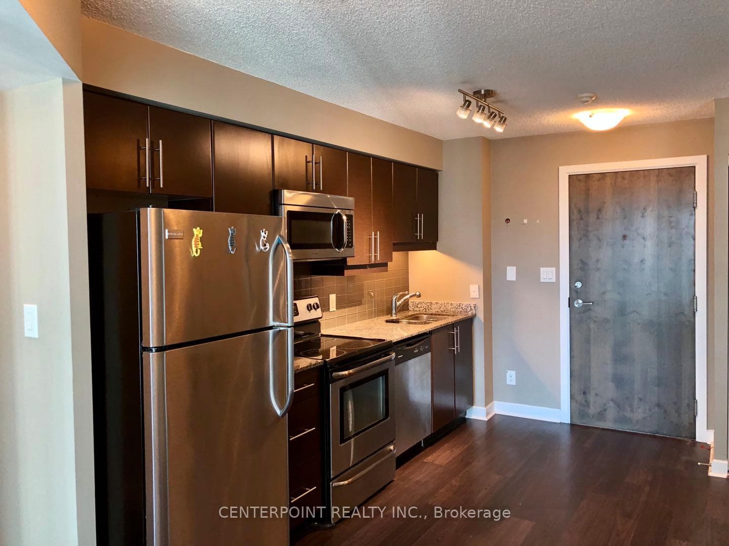33 Bay Street Unit 1005 photo 6