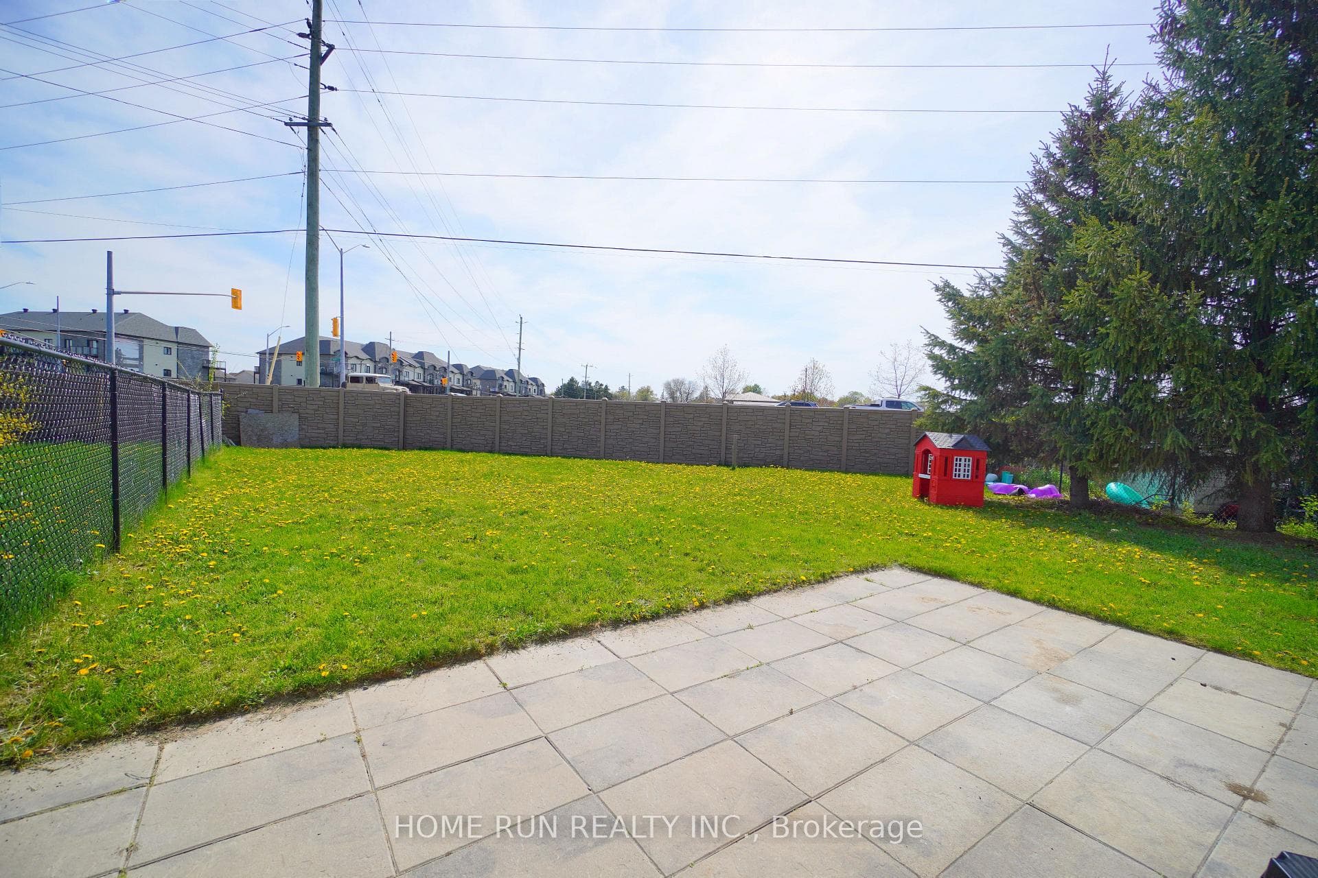 40 CRAMPTON Drive photo 24