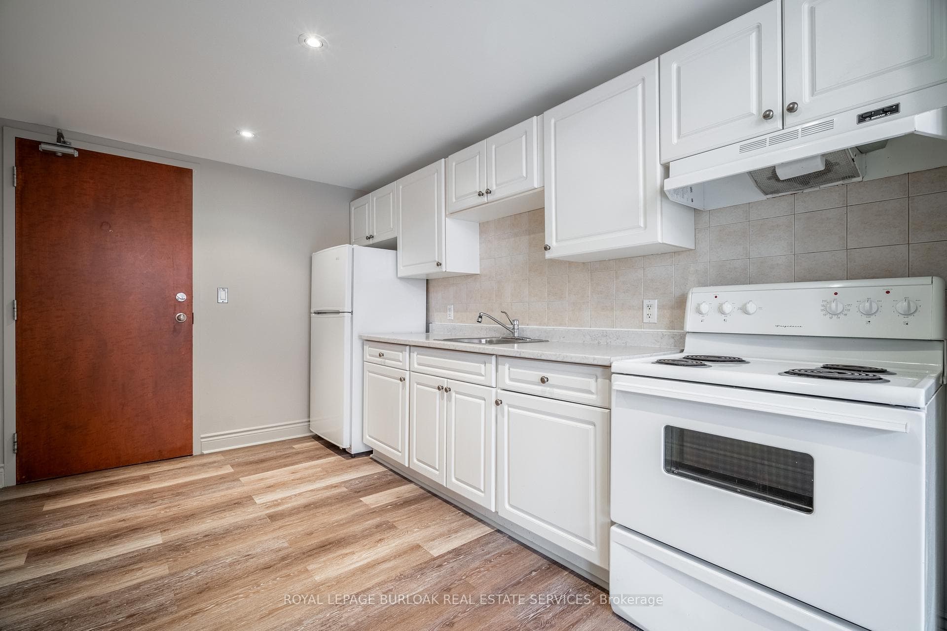 76 Dalhousie Street Unit 305 photo 4