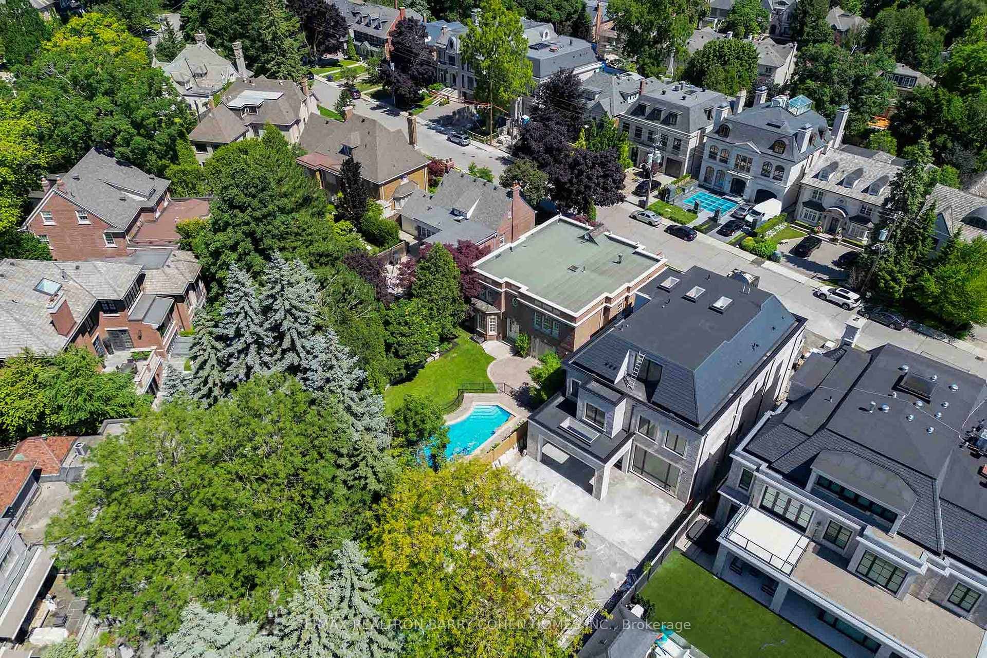 230 Dunvegan Road photo 13