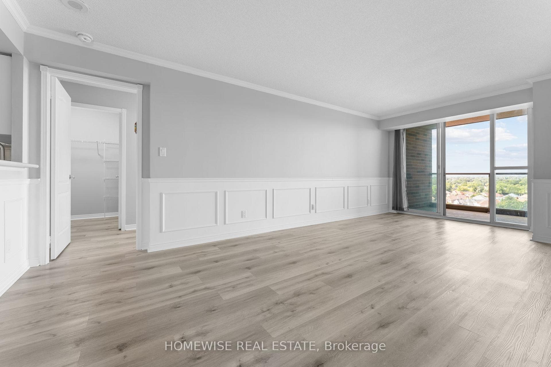 850 Steeles Avenue Unit 910 photo 9