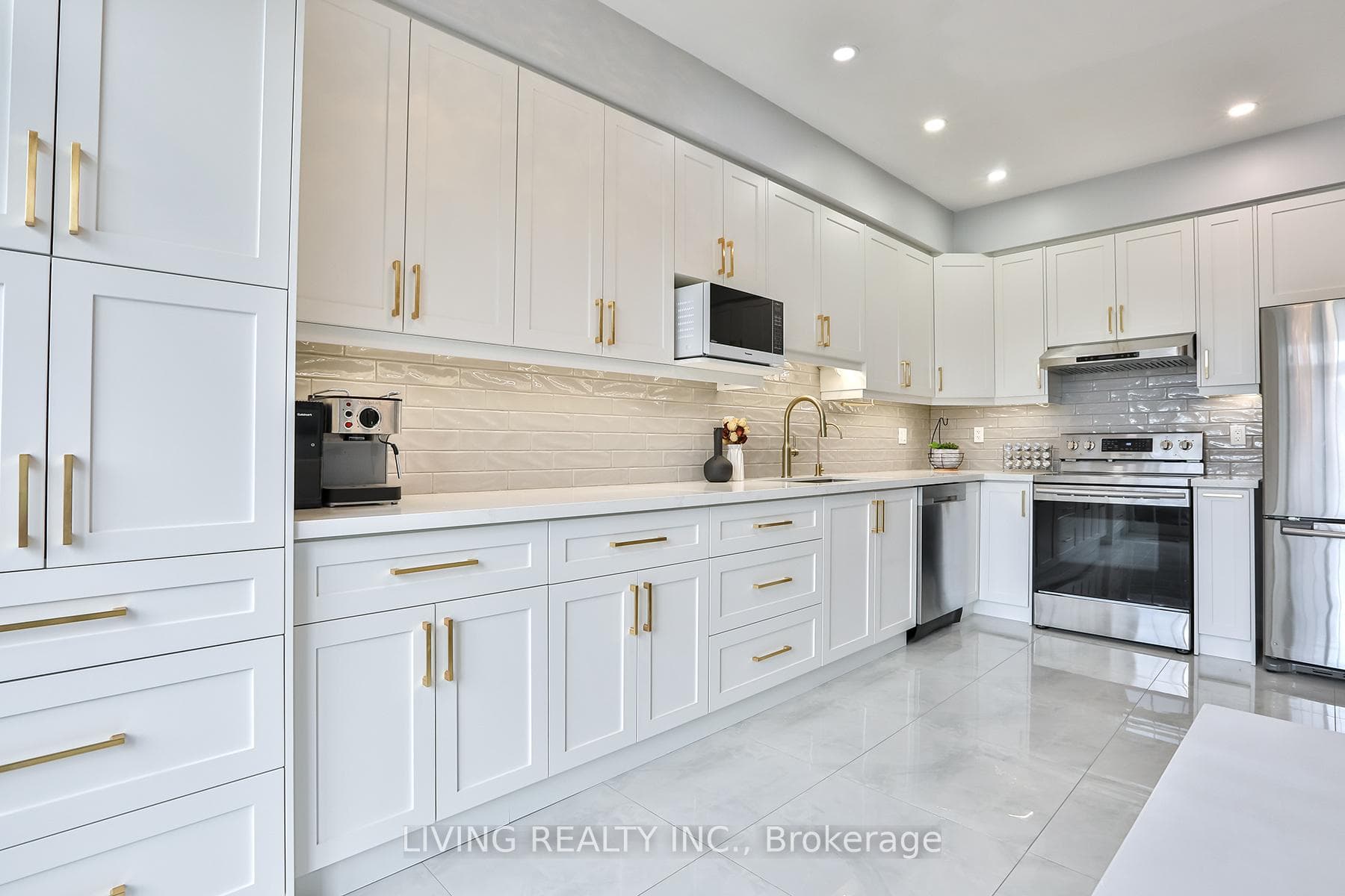 104 Limeridge Street photo 17