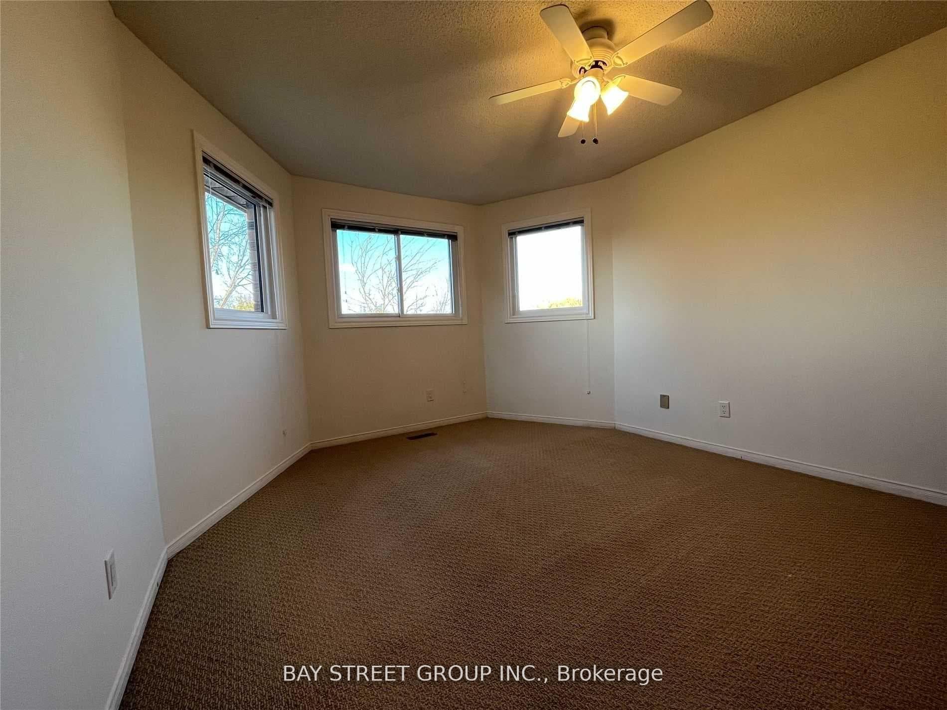 342 Carrier Lane photo 18