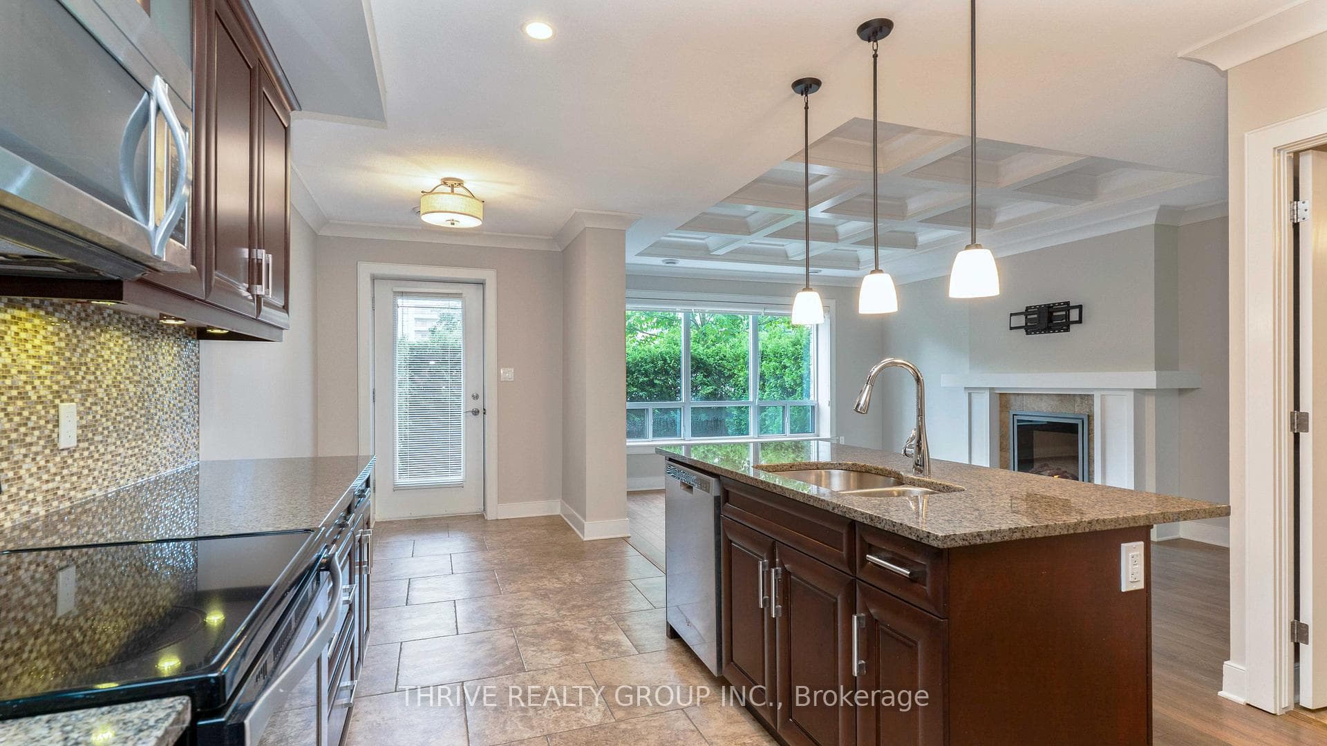 340 Sugarcreek Trail Unit 105 photo 15