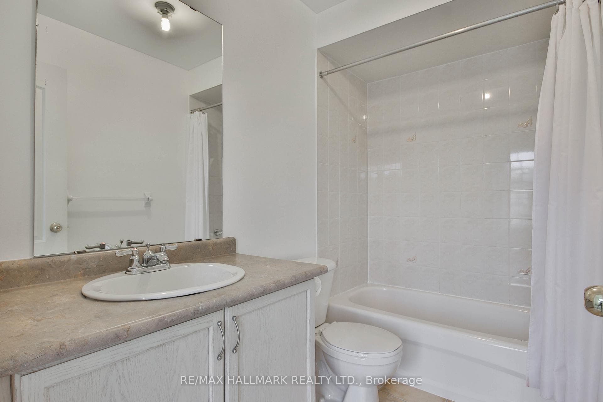 15 Briarglen Road photo 29