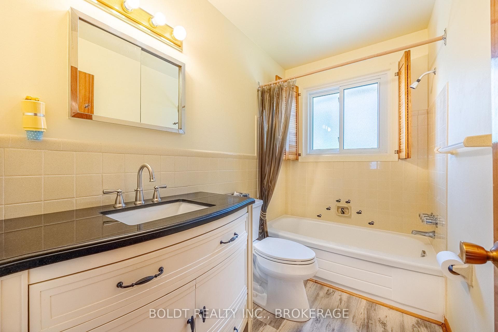 391 Hudson Drive photo 14
