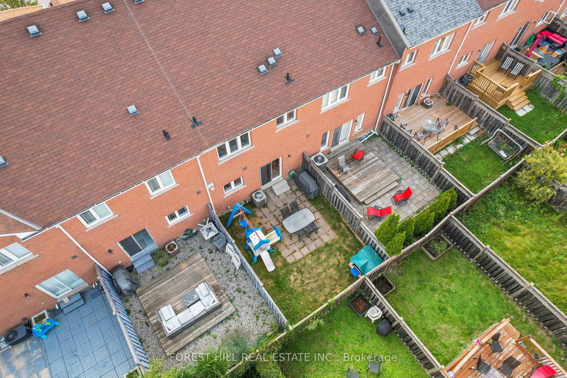 70 Daniel Reaman Crescent photo 40